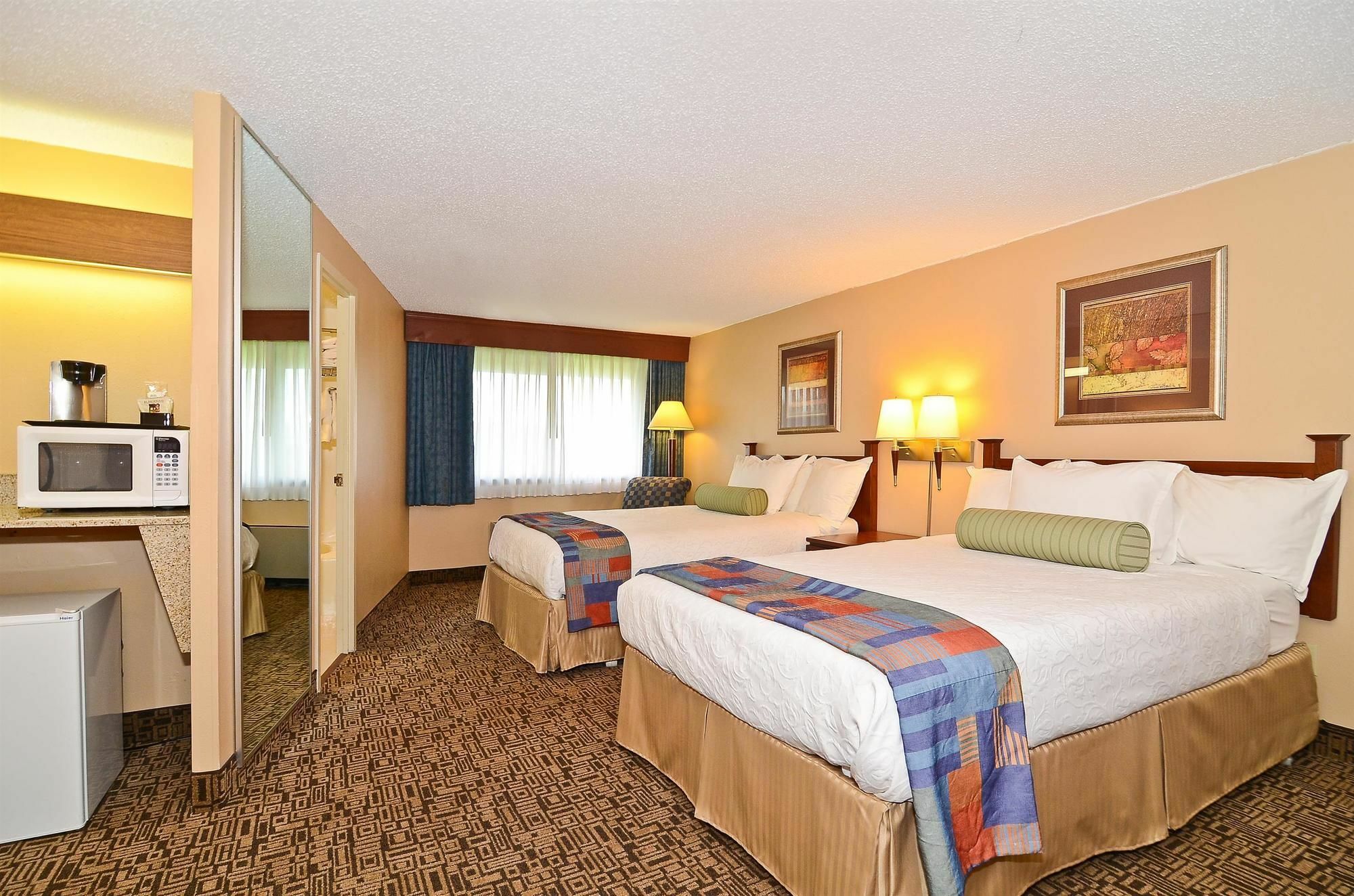 Surestay Plus Hotel By Best Western Black River Falls Ngoại thất bức ảnh