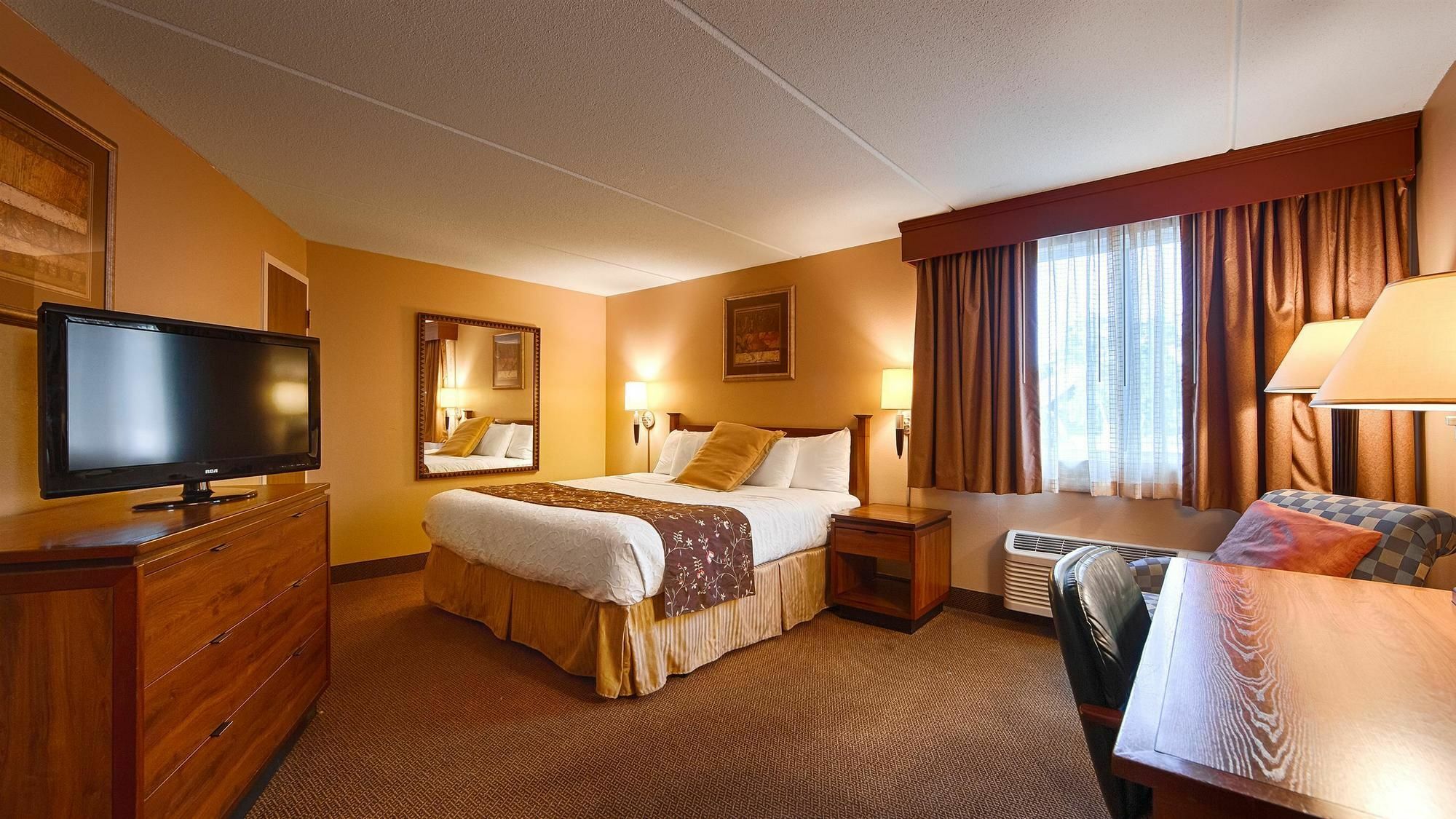 Surestay Plus Hotel By Best Western Black River Falls Ngoại thất bức ảnh